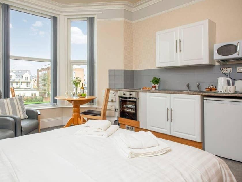 Bedford Holiday Apartments เพนตัน ภายนอก รูปภาพ