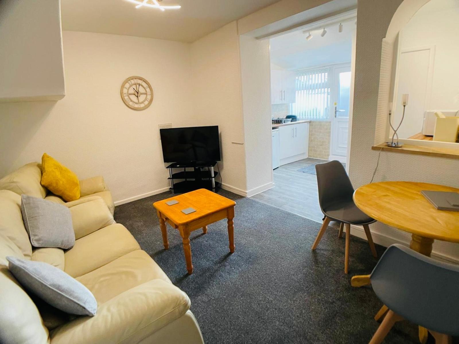 Bedford Holiday Apartments เพนตัน ภายนอก รูปภาพ
